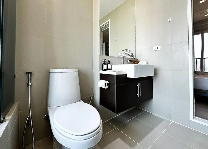 Exclusive Cityscape - Ultra Fast Wifi - Bts Thong Lor Apartment *